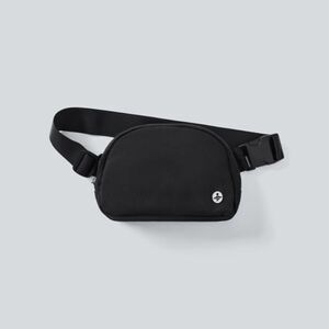 Halara Logo Casual Waist Bag Black NWT IN PACKAGE